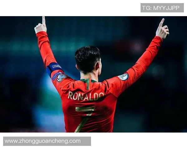 加拿大22号足球明星的辉煌历程与未来展望解析