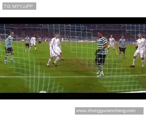 璀璨星光下的足球明星灯光秀高清图片尽显魅力与激情